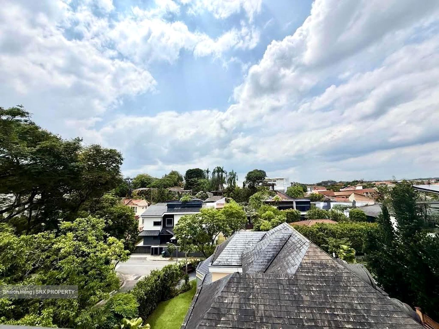 King's Road (D10), Detached #555585411